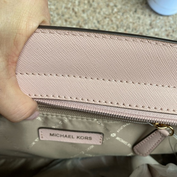 Michael Kors Selma purse NWT - Picture 6 of 16